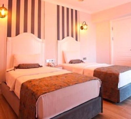 Beyaz Ev Otel Restaurant Eskiomerler 外观 照片